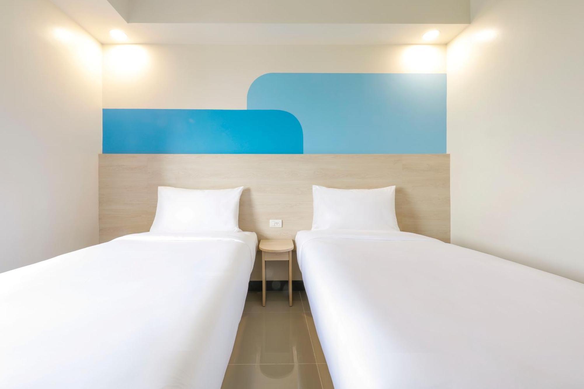 Hop Inn Hotel Davao Екстер'єр фото